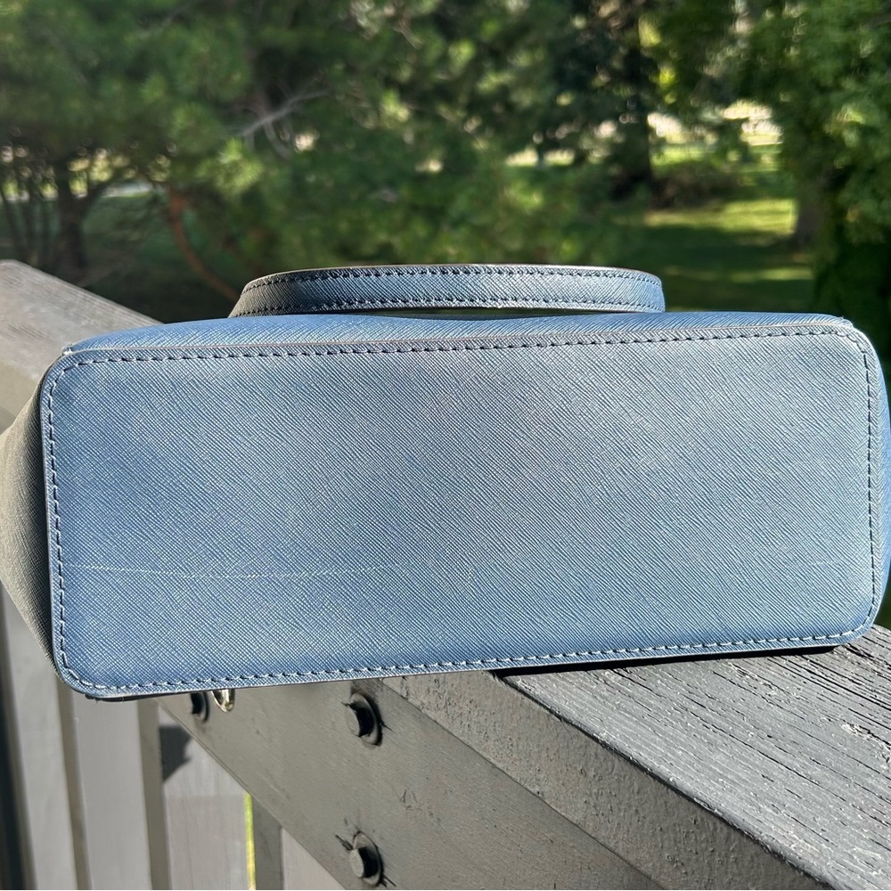 Michael Kors Dark Blue Tote Bag - Picture 10 of 13